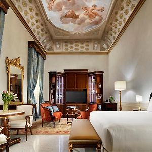 Deluxe Junior Suite